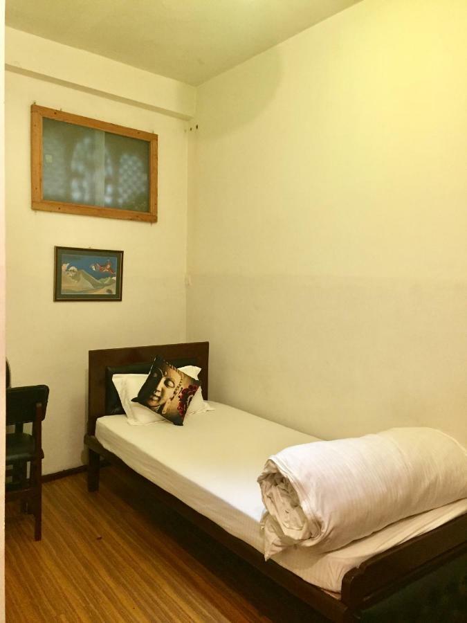 Flavors Inn Meditation Center Катманду Екстериор снимка