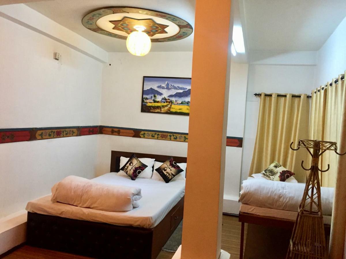 Flavors Inn Meditation Center Катманду Екстериор снимка