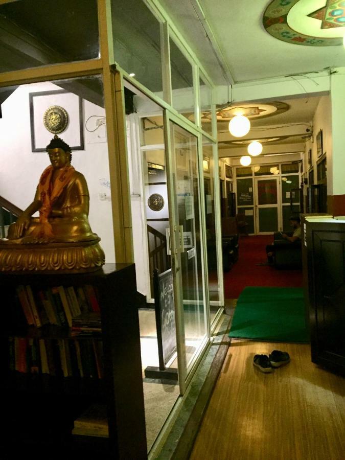 Flavors Inn Meditation Center Катманду Екстериор снимка