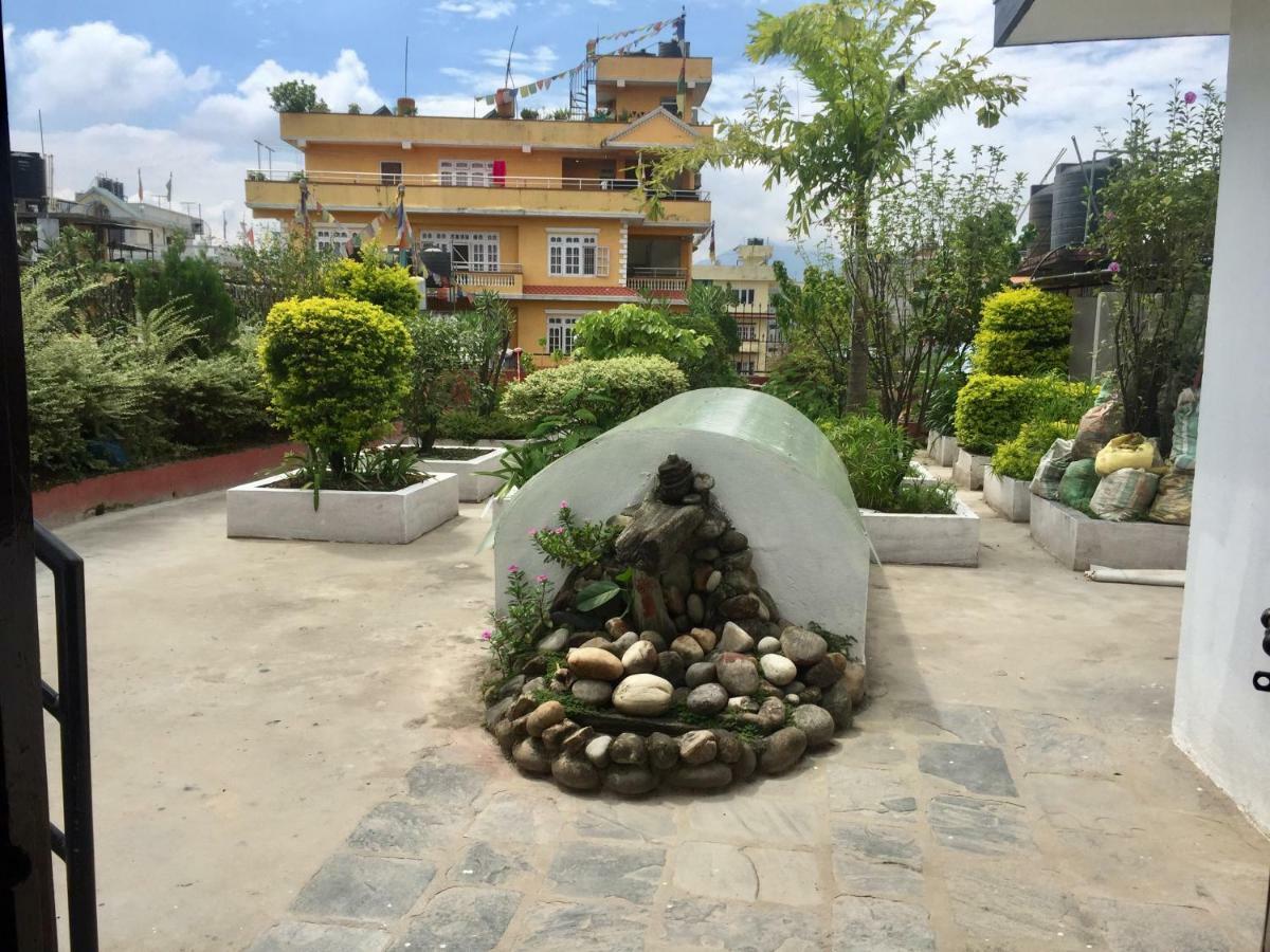 Flavors Inn Meditation Center Катманду Екстериор снимка