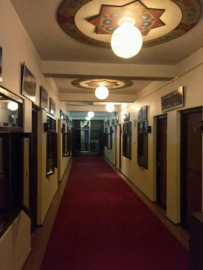 Flavors Inn Meditation Center Катманду Екстериор снимка